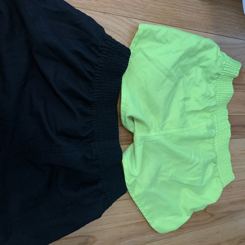 Adorable yellow and black shorts